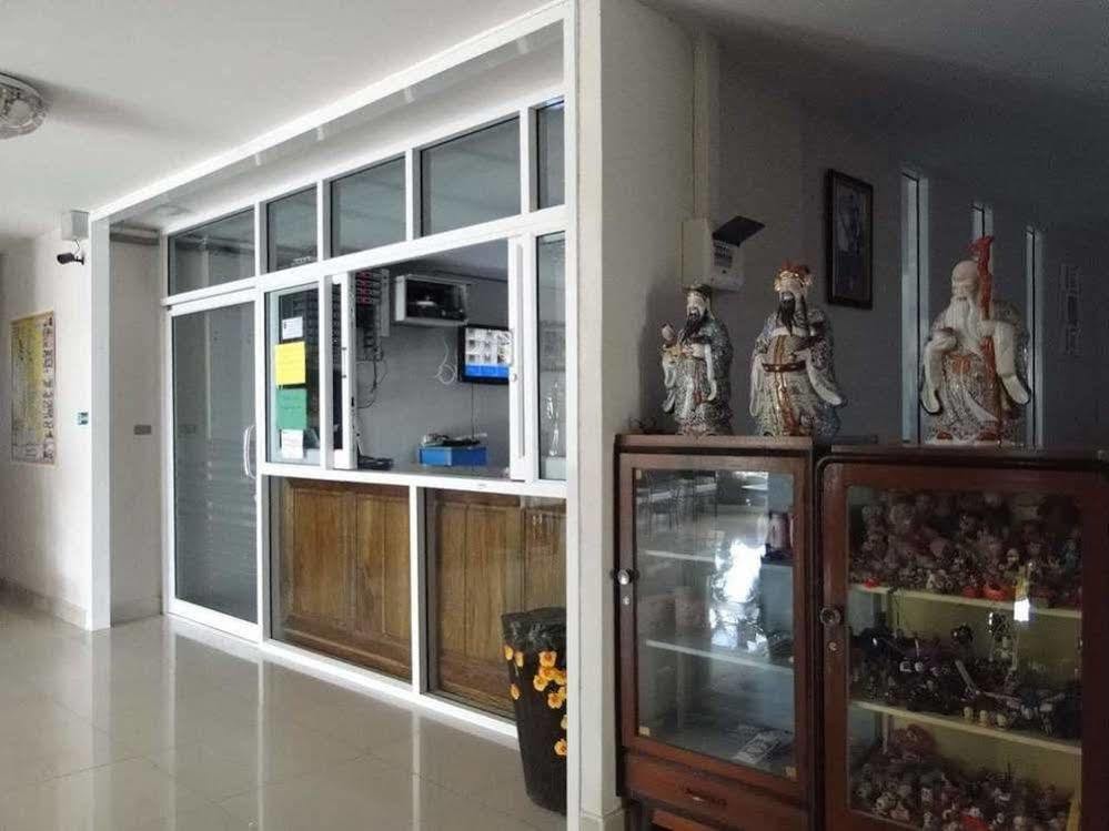 Klang Muang River Home 펫차분 외부 사진